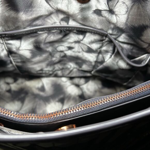 Ted Baker patent leather tote bag in dark gray with rose gold-toned hardware - Picture 9 of 9